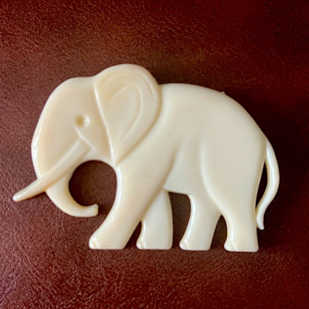 Vintage Elephant Pin